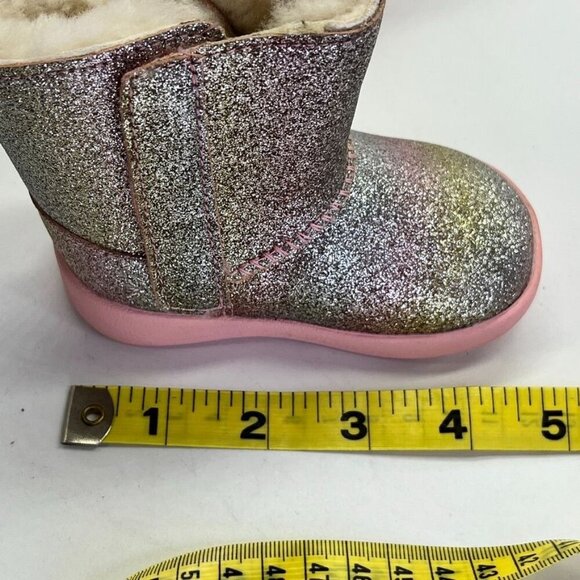 UGG® Keelan II Boot  Baby Size 2/3 in Metallic Glitter, Pink Hook & Loop Closure - Picture 14 of 15